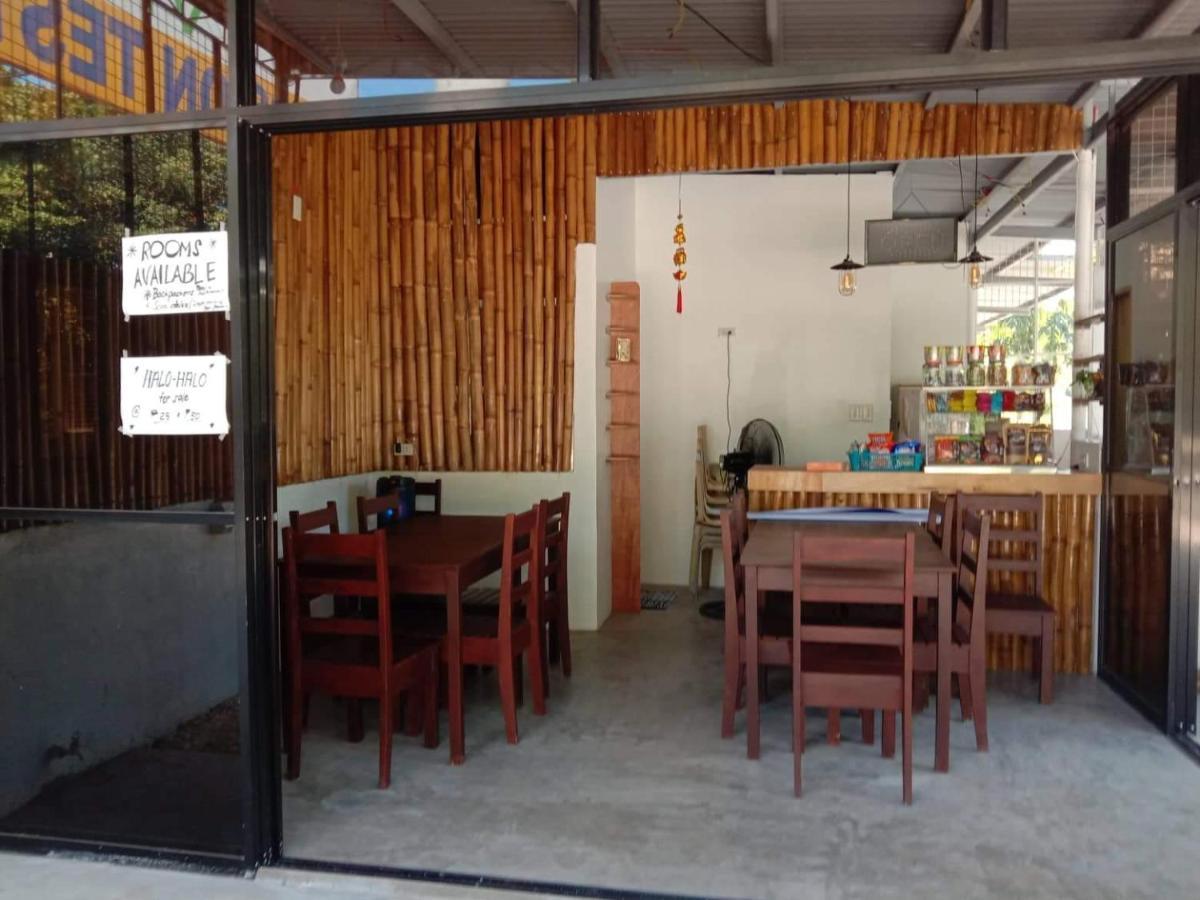 Lr Hostel And Cafe Moalboal Extérieur photo